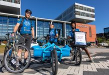 Op de foto: de fietskoeriers van het St. Antonius